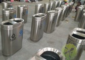 分類垃圾桶被封為正宮，一次性用餐具被打入冷宮