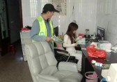 配合垃圾分類，爭做文明市民