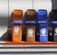 “尿不濕”是干垃圾還是濕垃圾？可別分錯了，上海要對生活垃圾分類立法