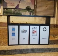 看我超分類垃圾桶閃亮登場！