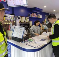 推動(dòng)垃圾分類落地！社區(qū)開展店鋪垃圾分類檢查
