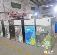 唐山美食街不銹鋼分類(lèi)垃圾桶罩子案例
